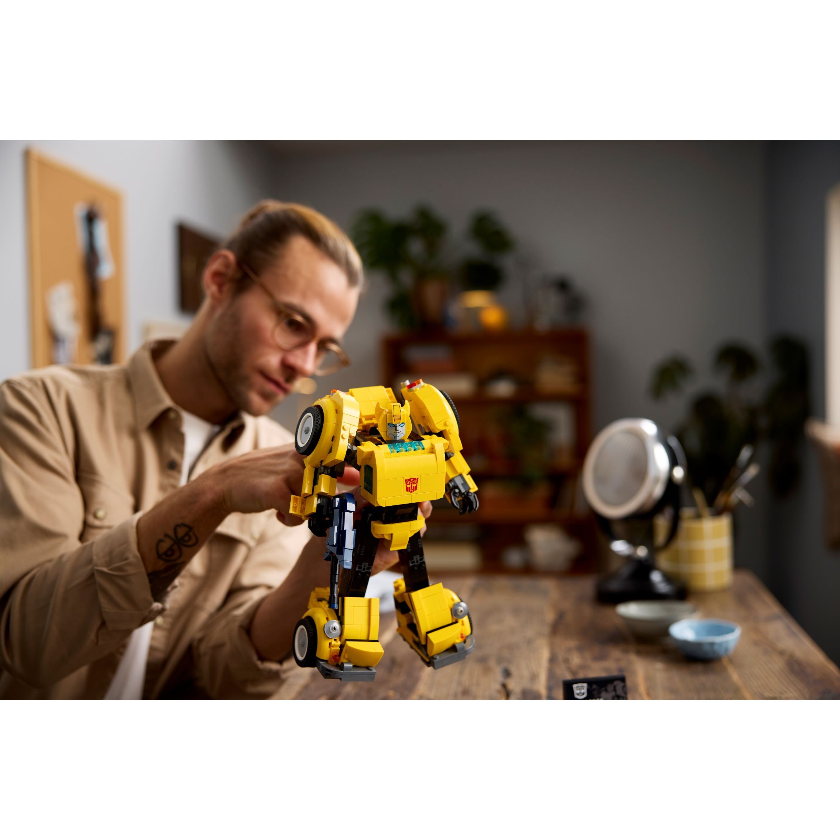 Bumblebee - Image 11