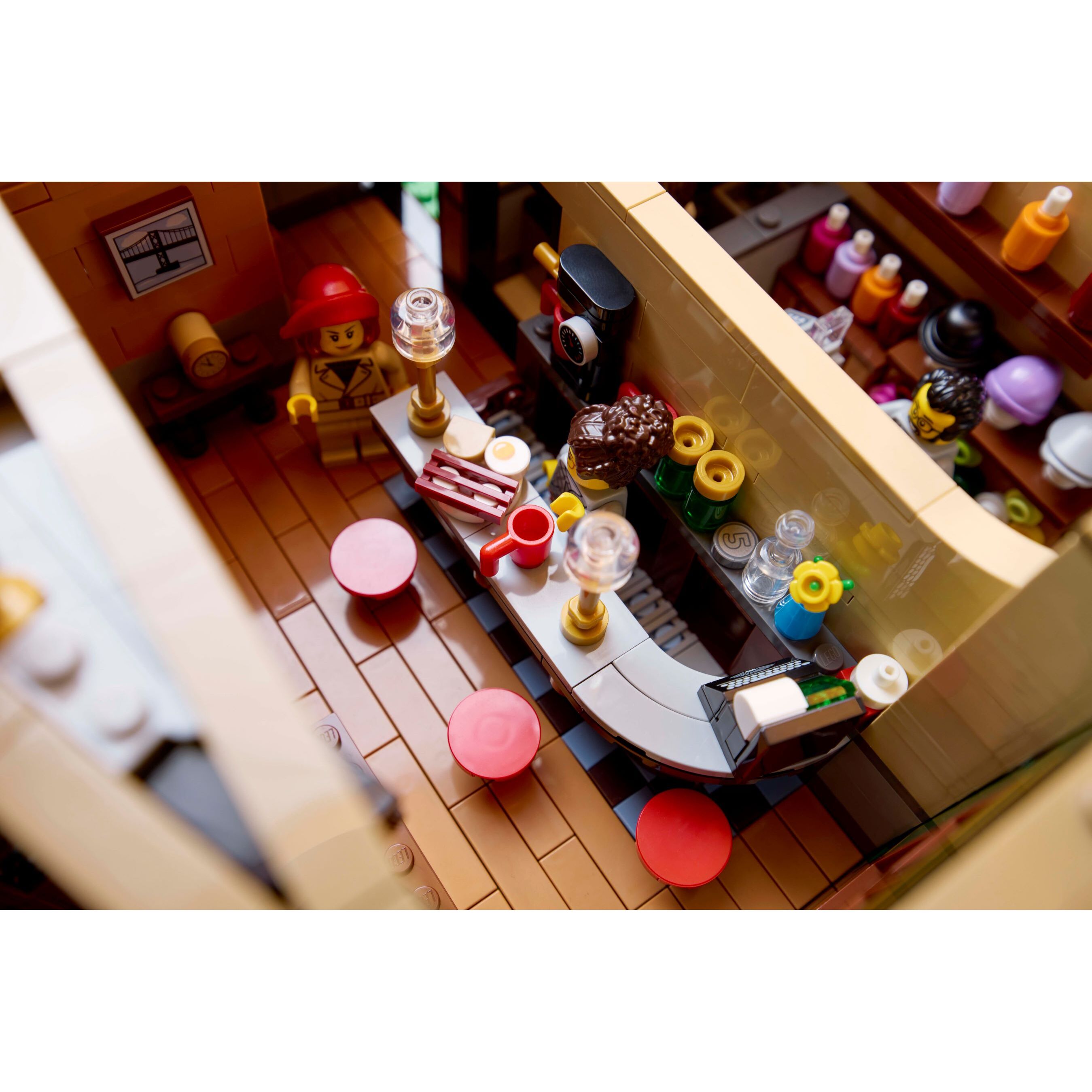 Tudor Corner - Image 13