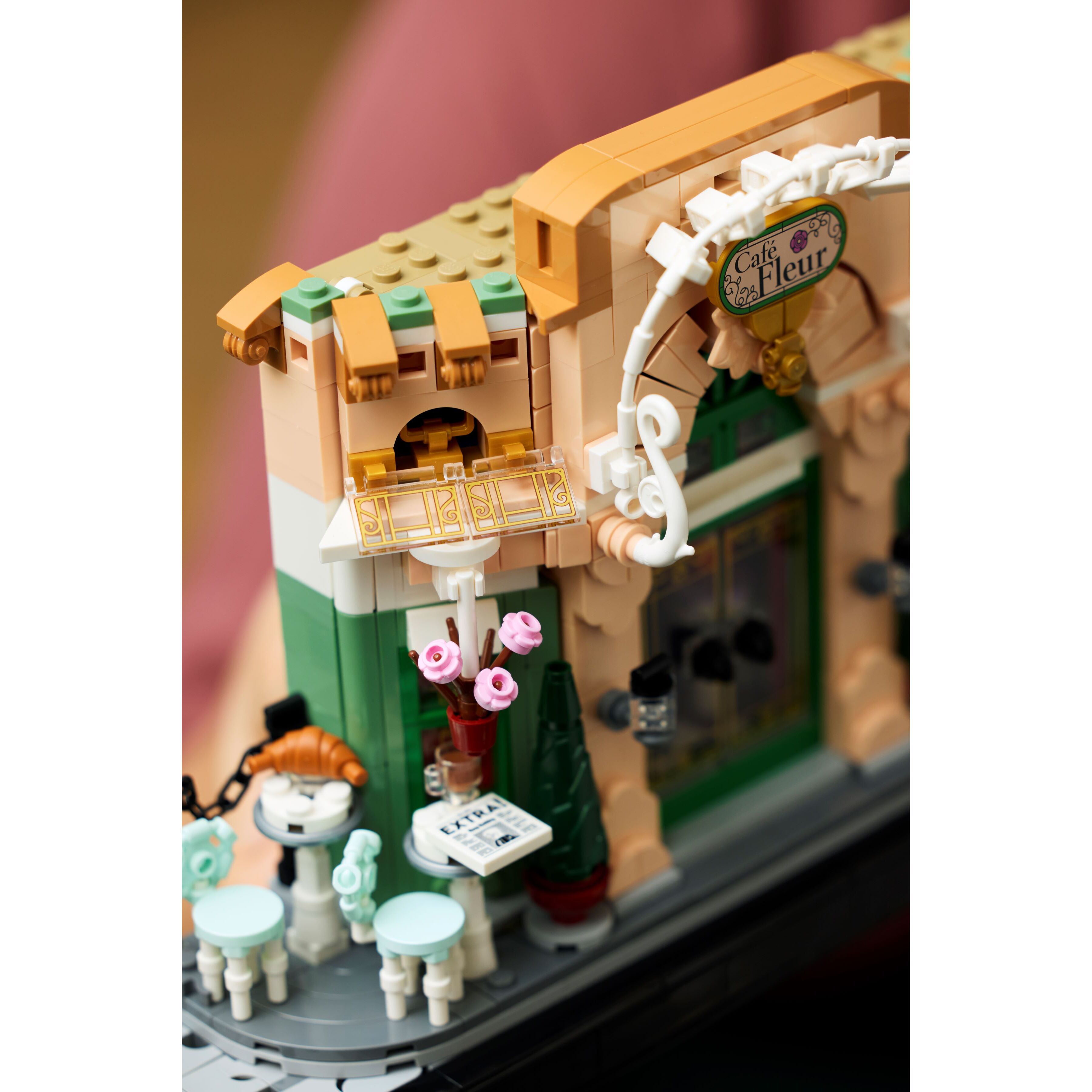 French Café - Image 7