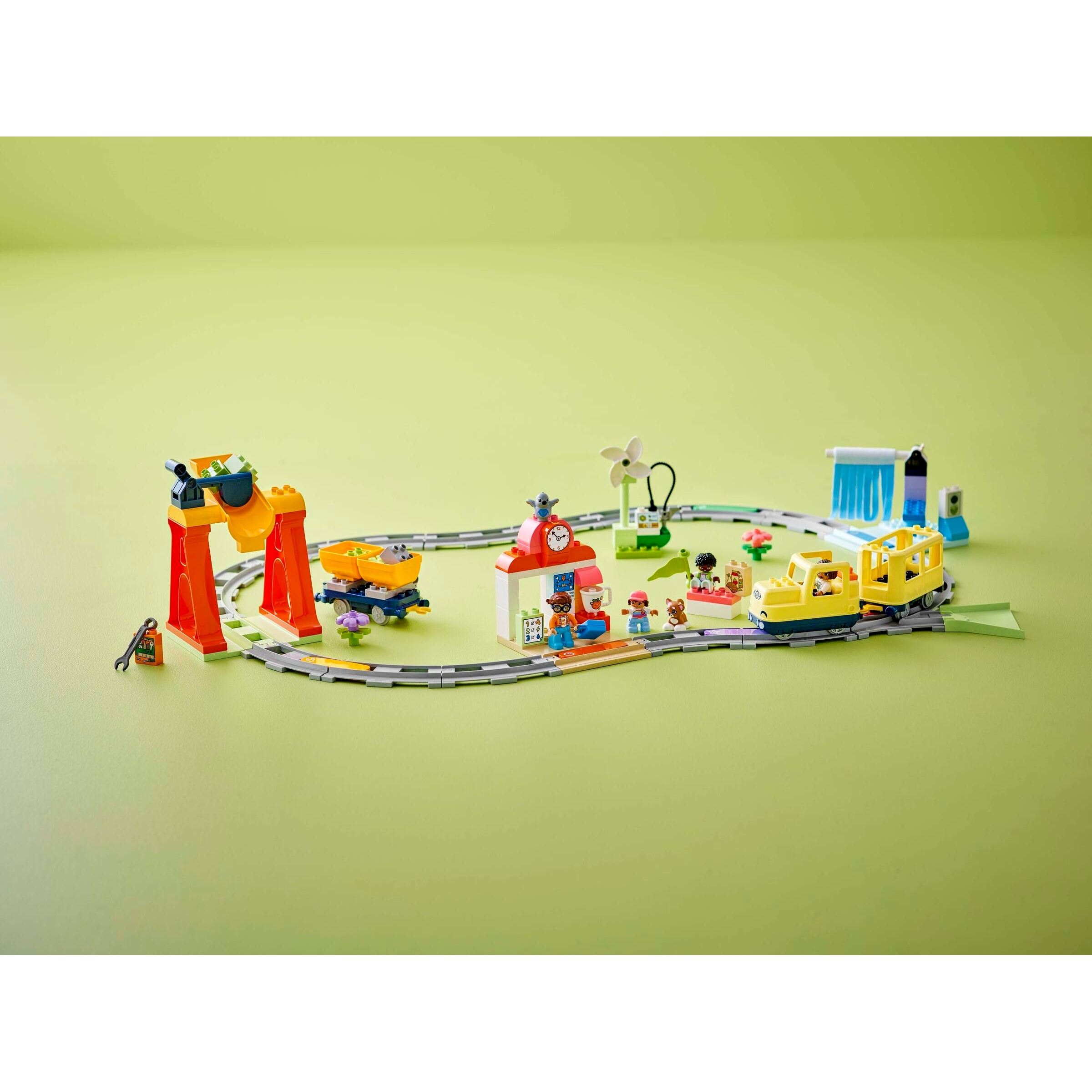 Big Interactive Community Train - Image 11