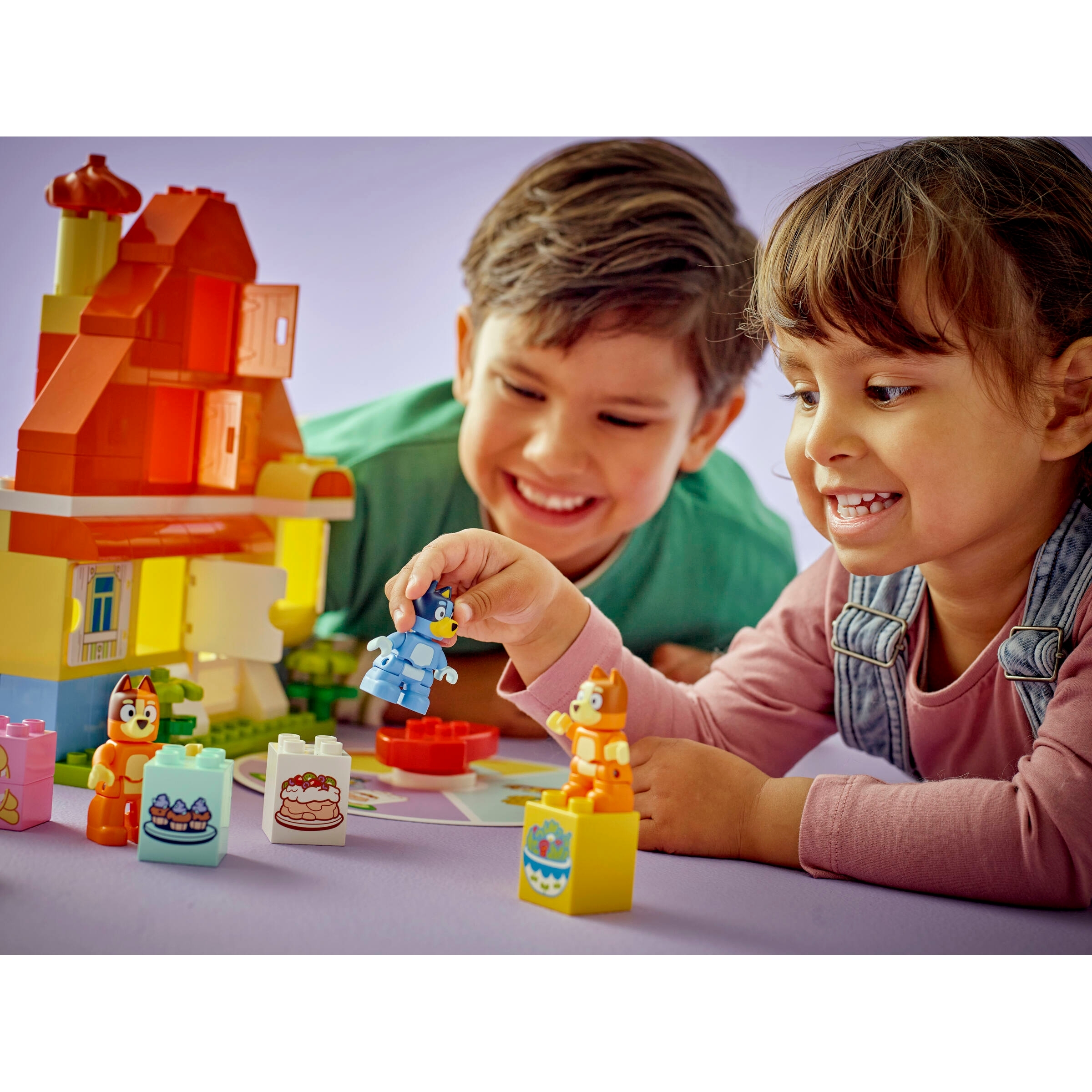 Bluey's Family House With Memory Game - Image 7