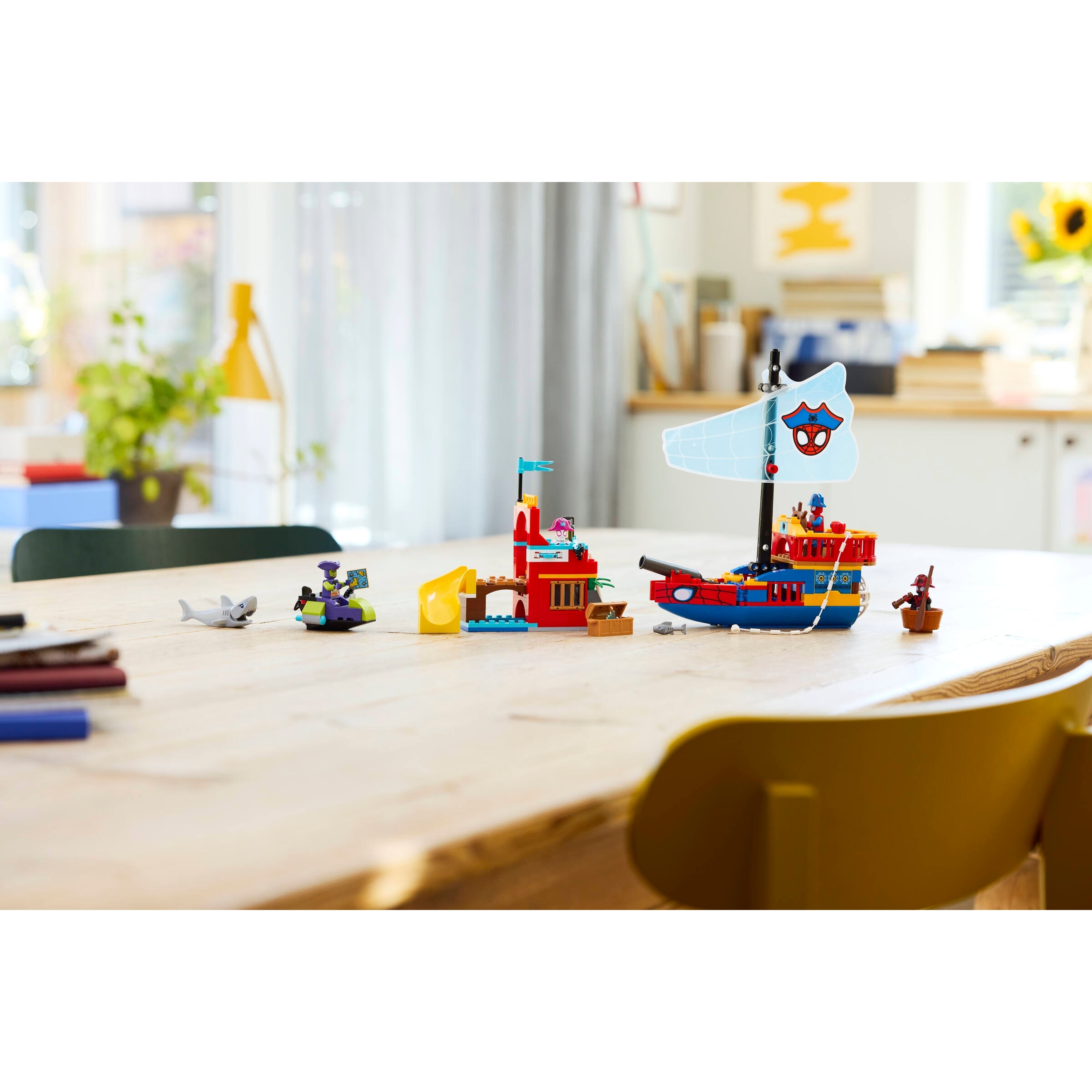 Team Spidey Pirate Ship - Image 9