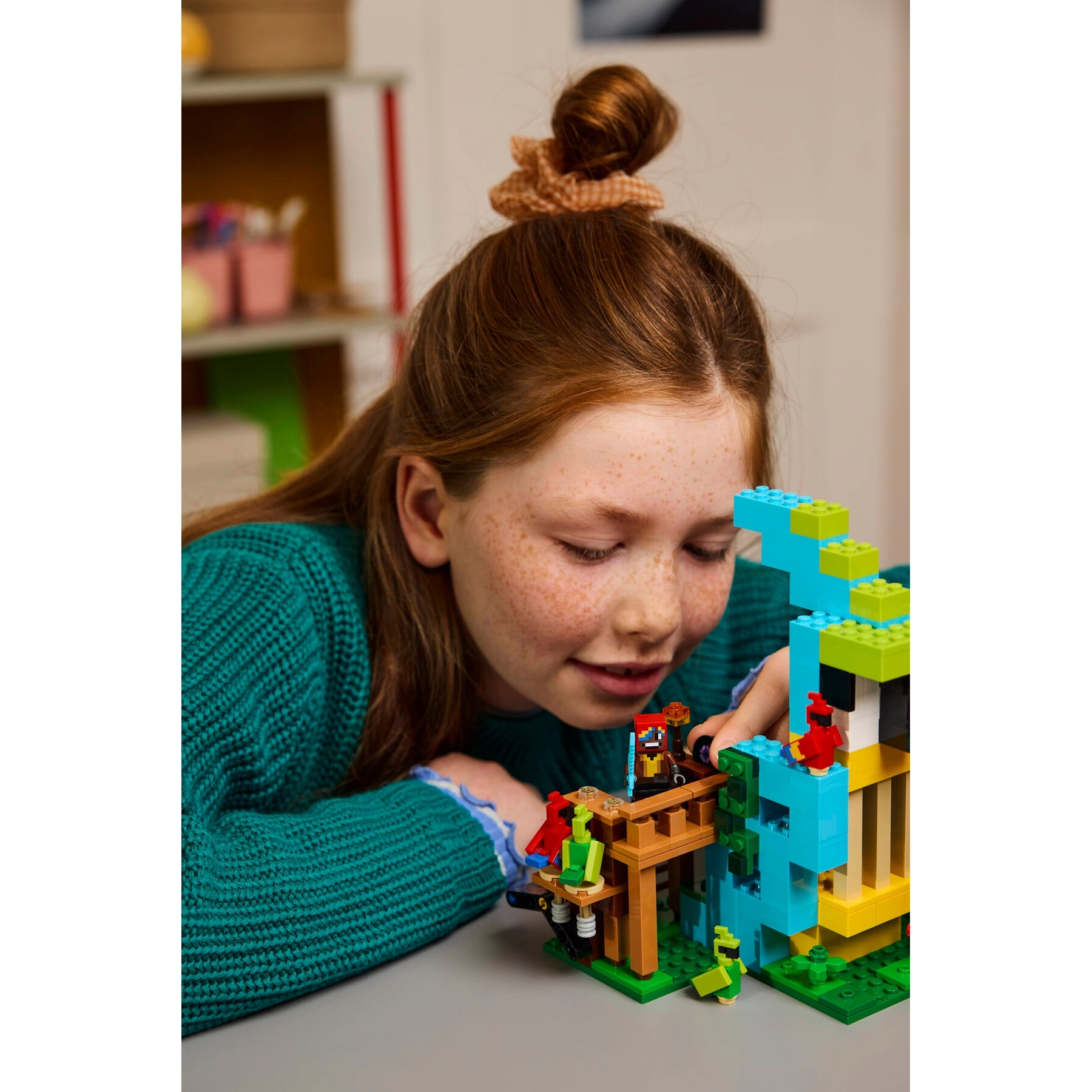 The Parrot Houses - Image 8