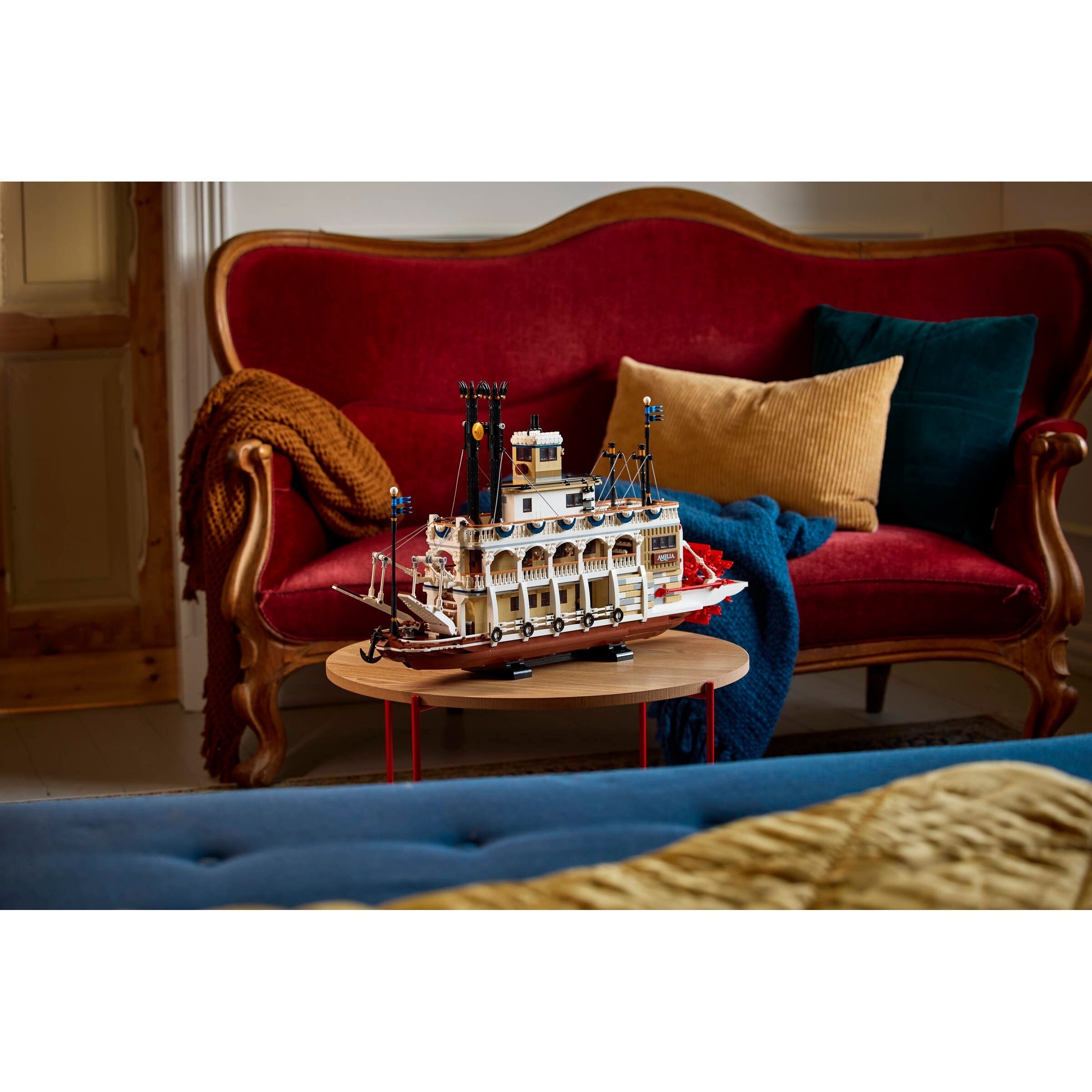 River Steamboat - Image 10