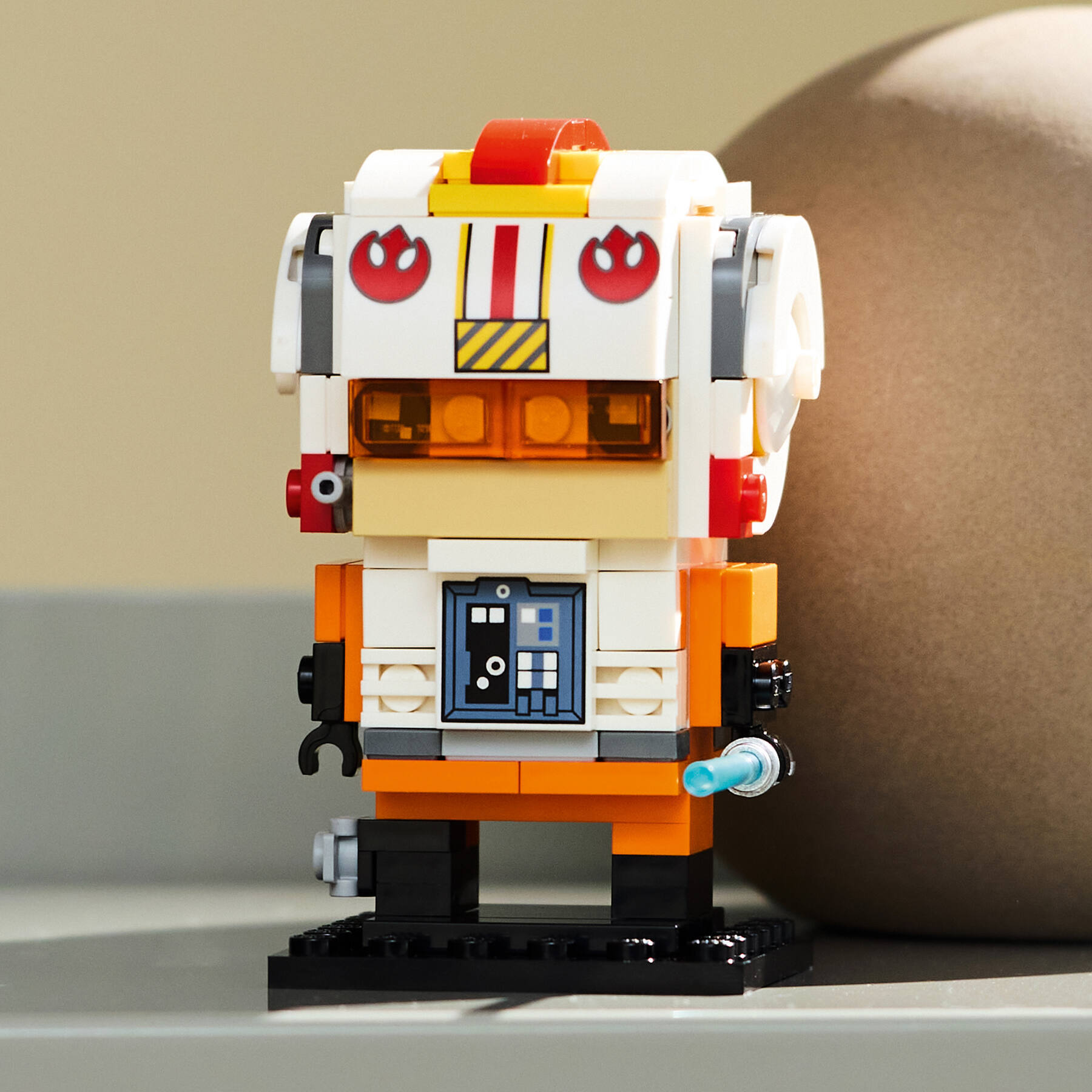 Luke Skywalker (Rebel Pilot) - Image 6