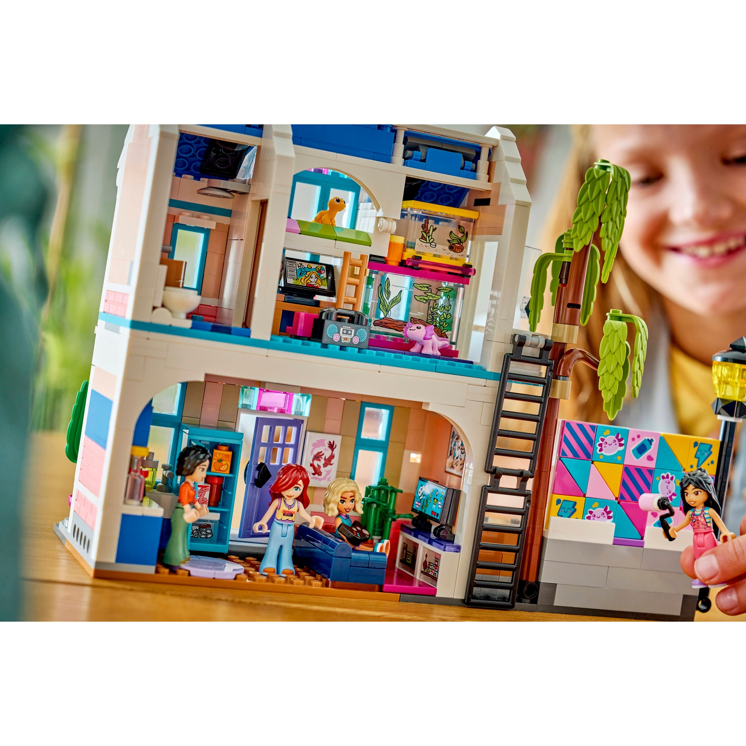 Liann's Family House - Image 10