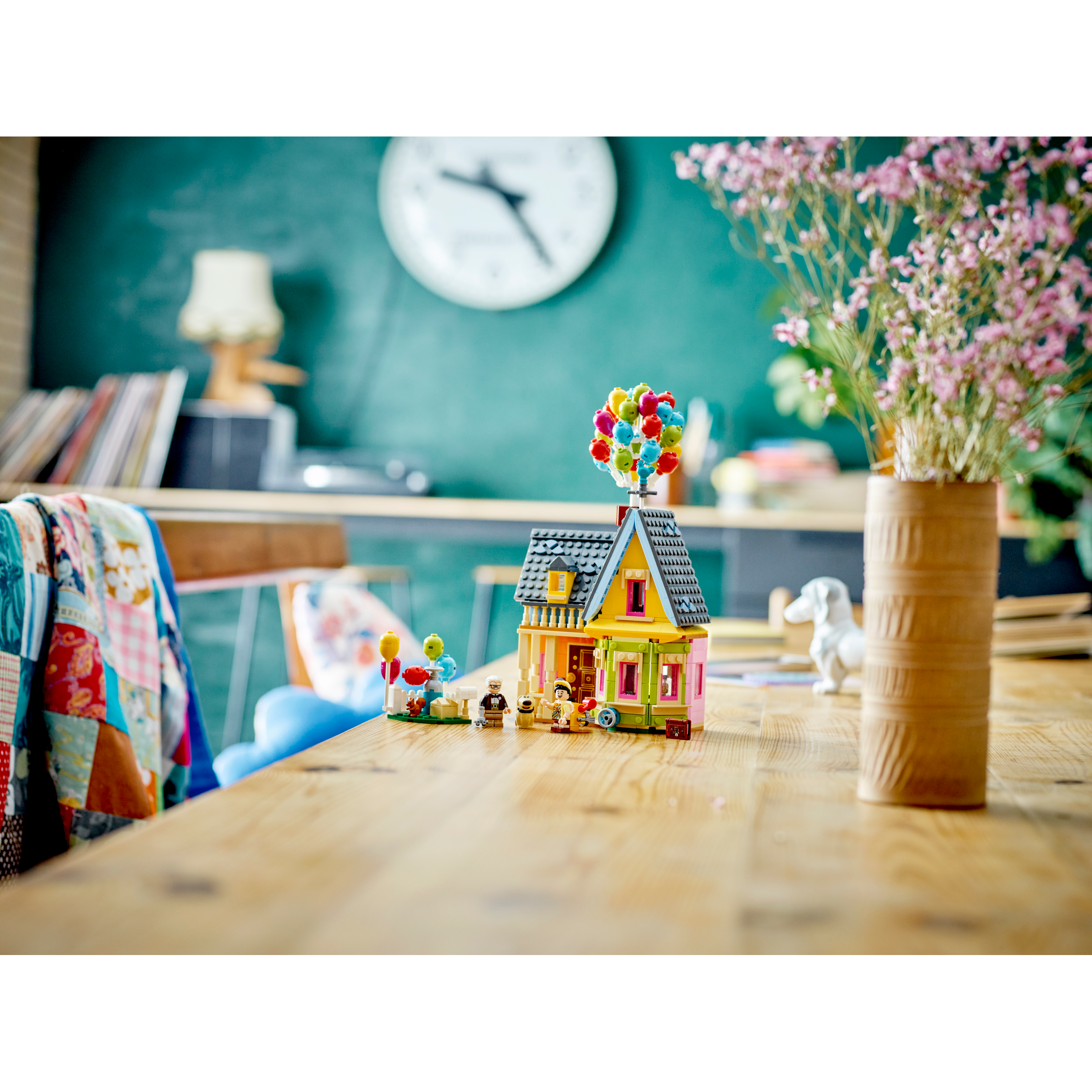 up' House - Image 9