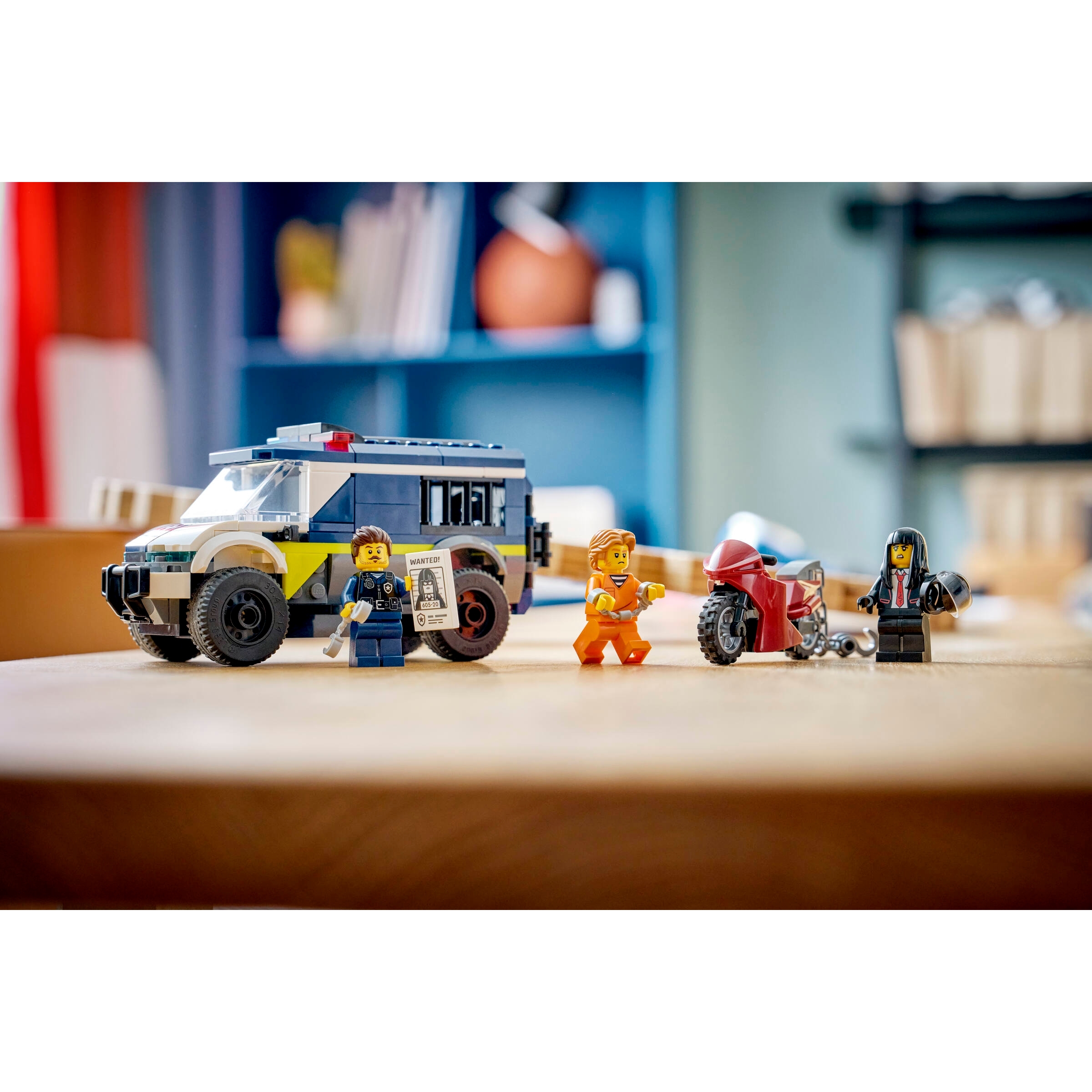 Police Prisoner Transport Van - Image 8