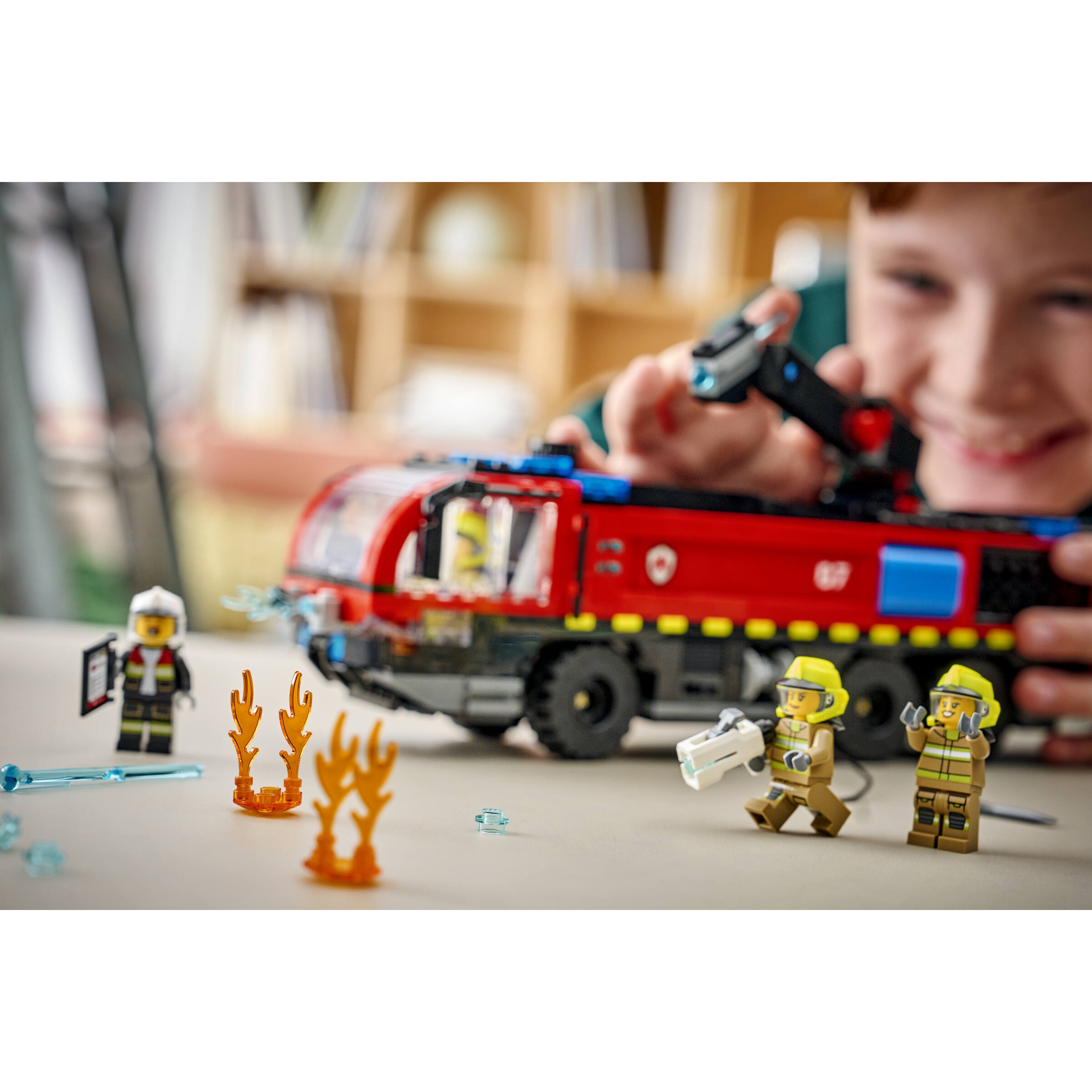Airport Fire Truck - Image 10