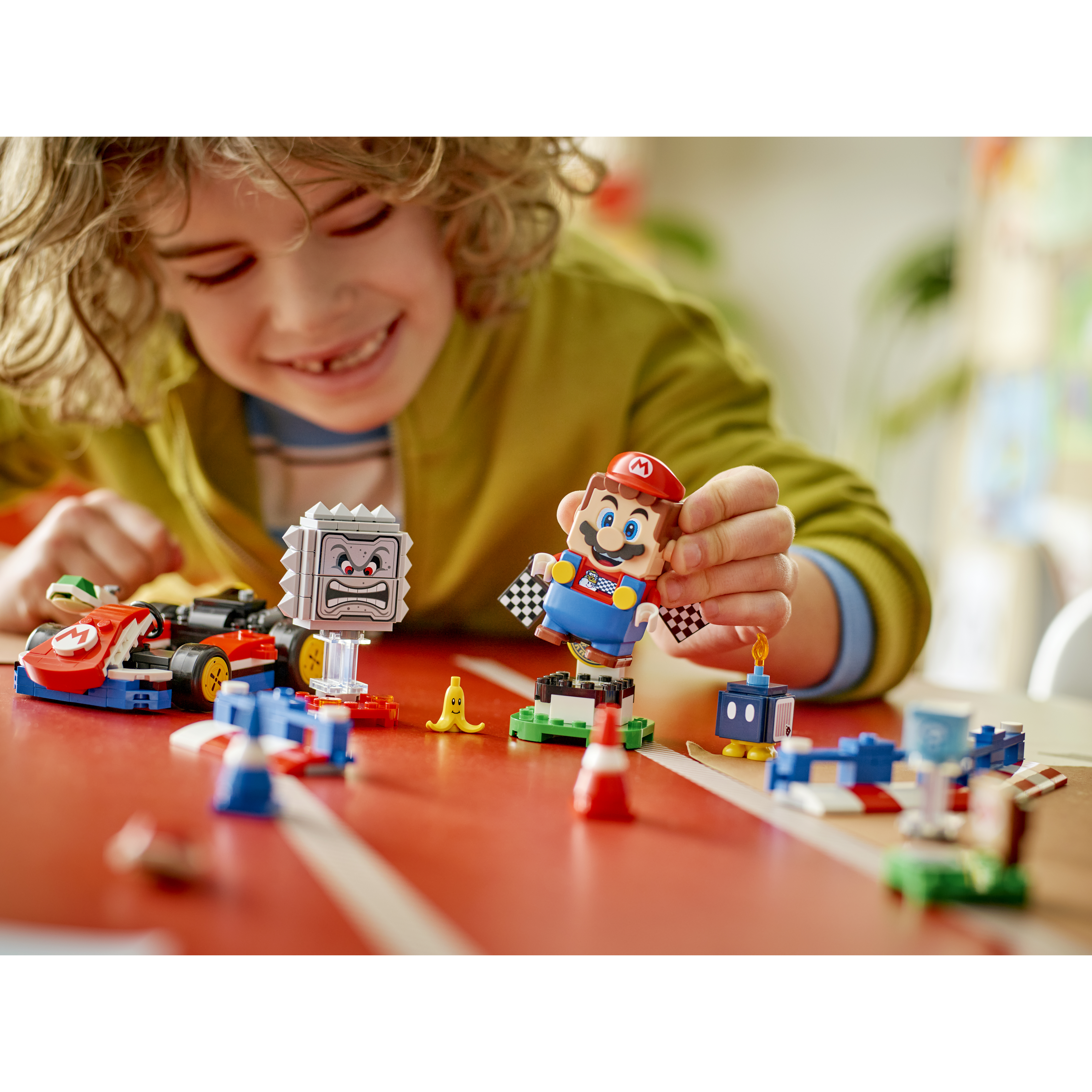 Mario Kart – Interactive Lego Mario & Standard Kart - Image 10