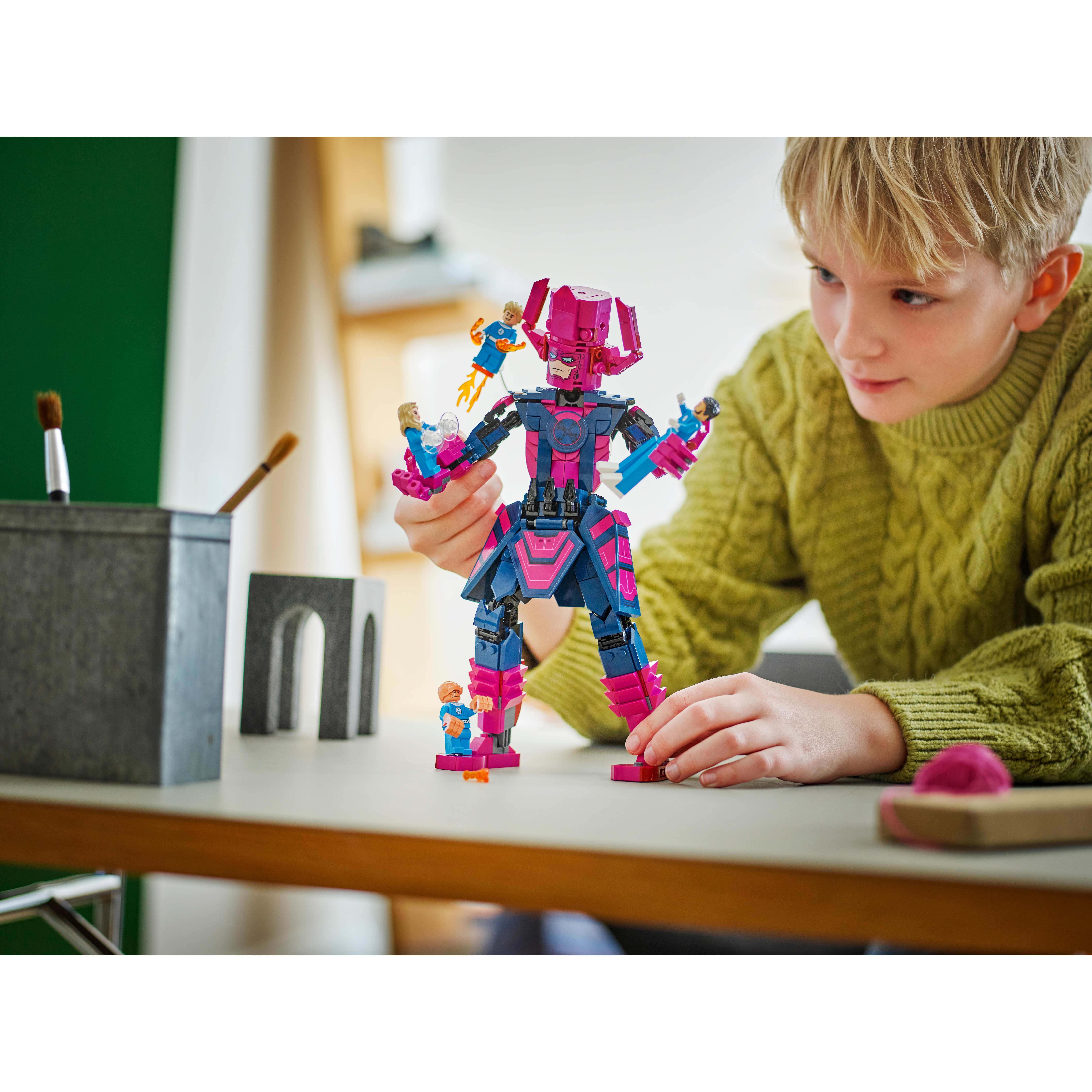 Fantastic Four Vs. Galactus Construction Figure - Image 10