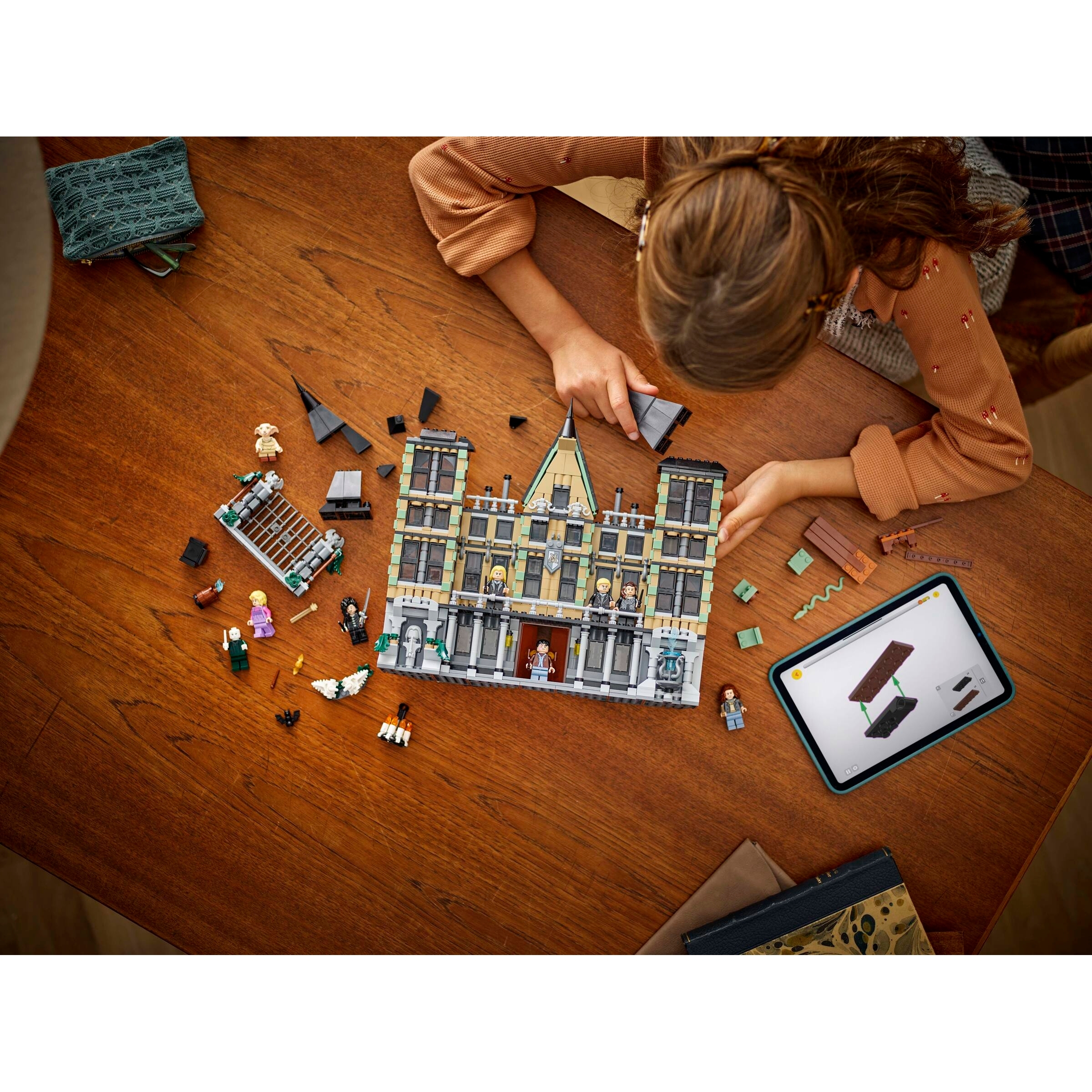 Malfoy Manor - Image 9