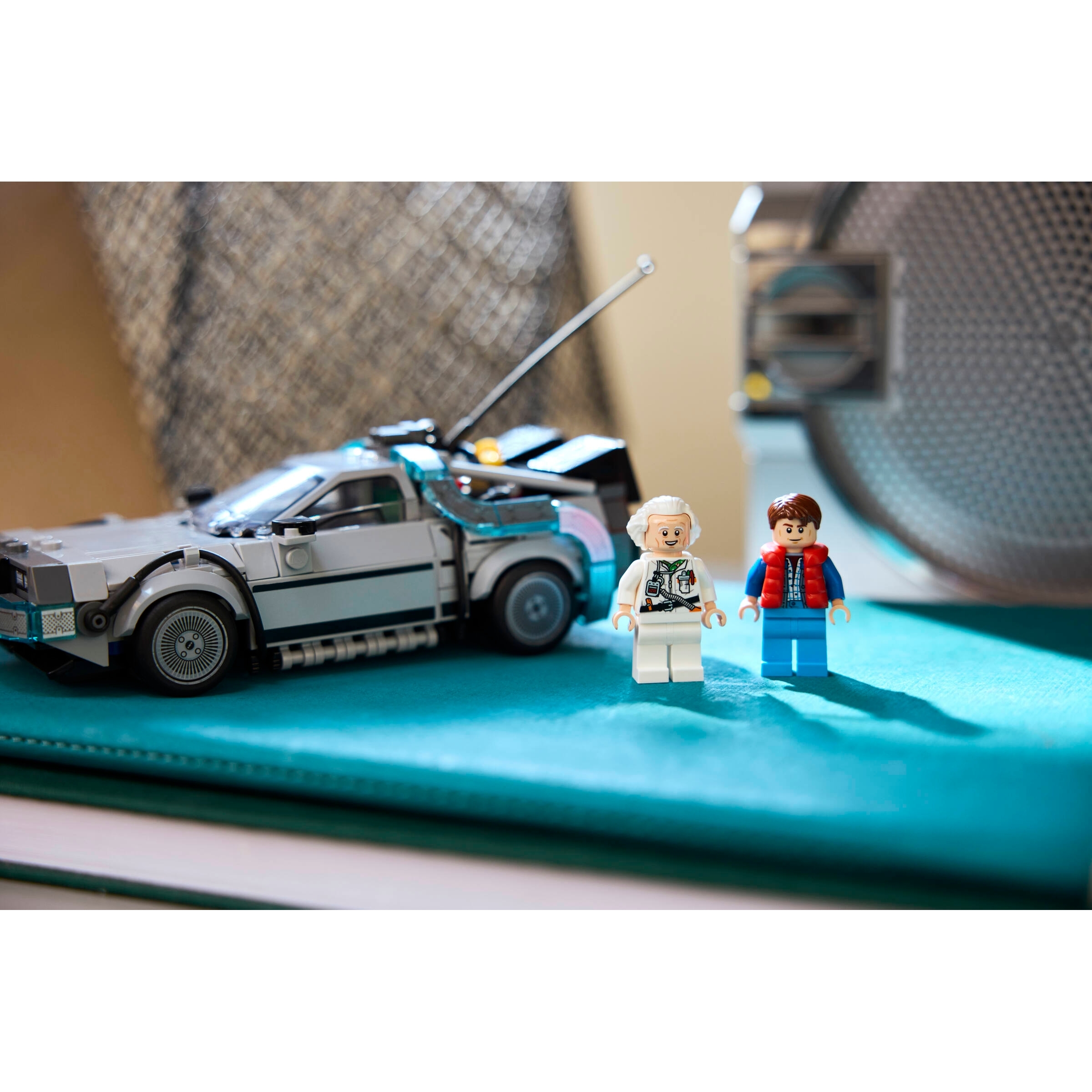 Time Machine From Back To The Future - Image 8